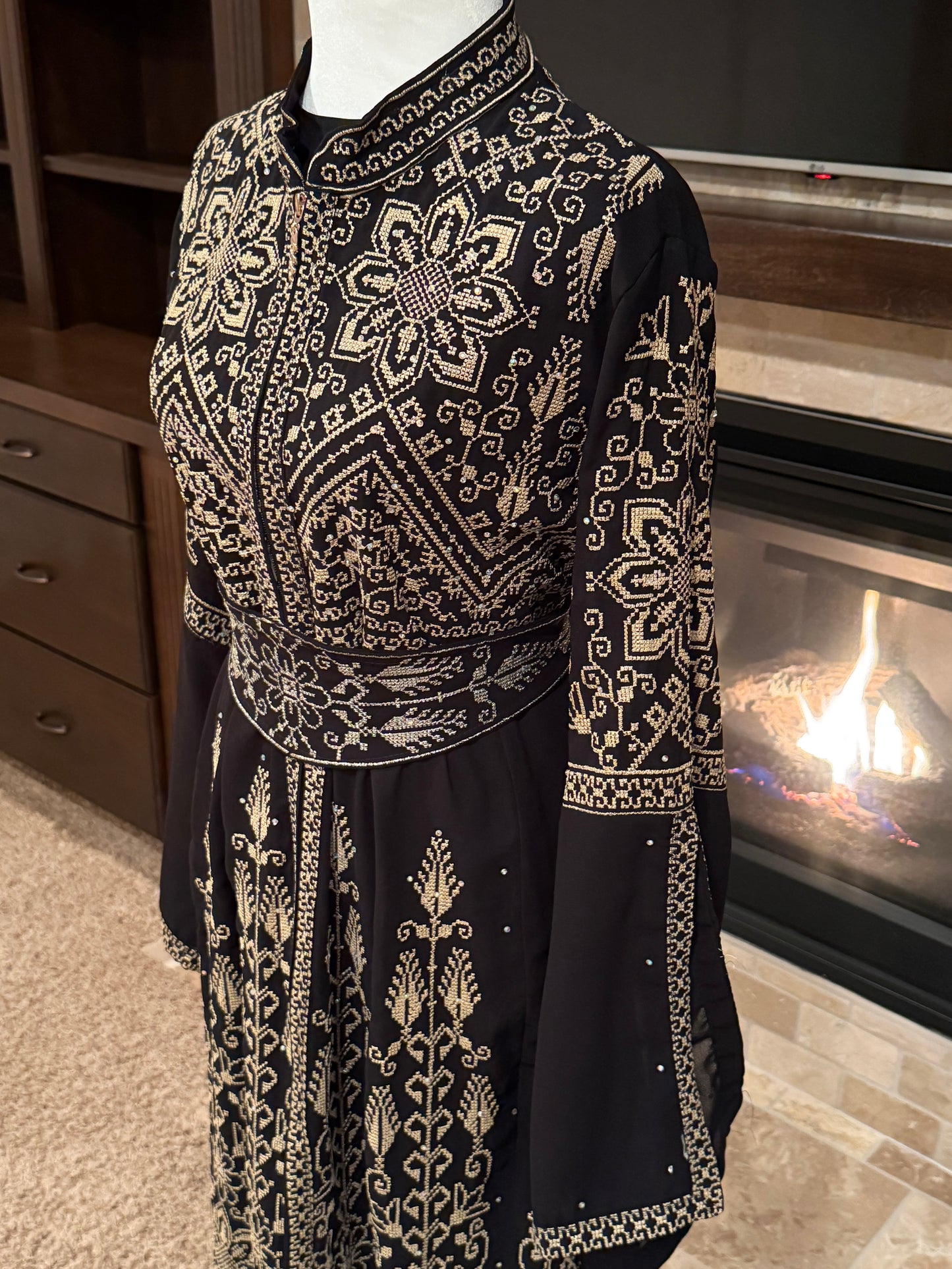 Al Khalil Thobe - ثوب الخليل