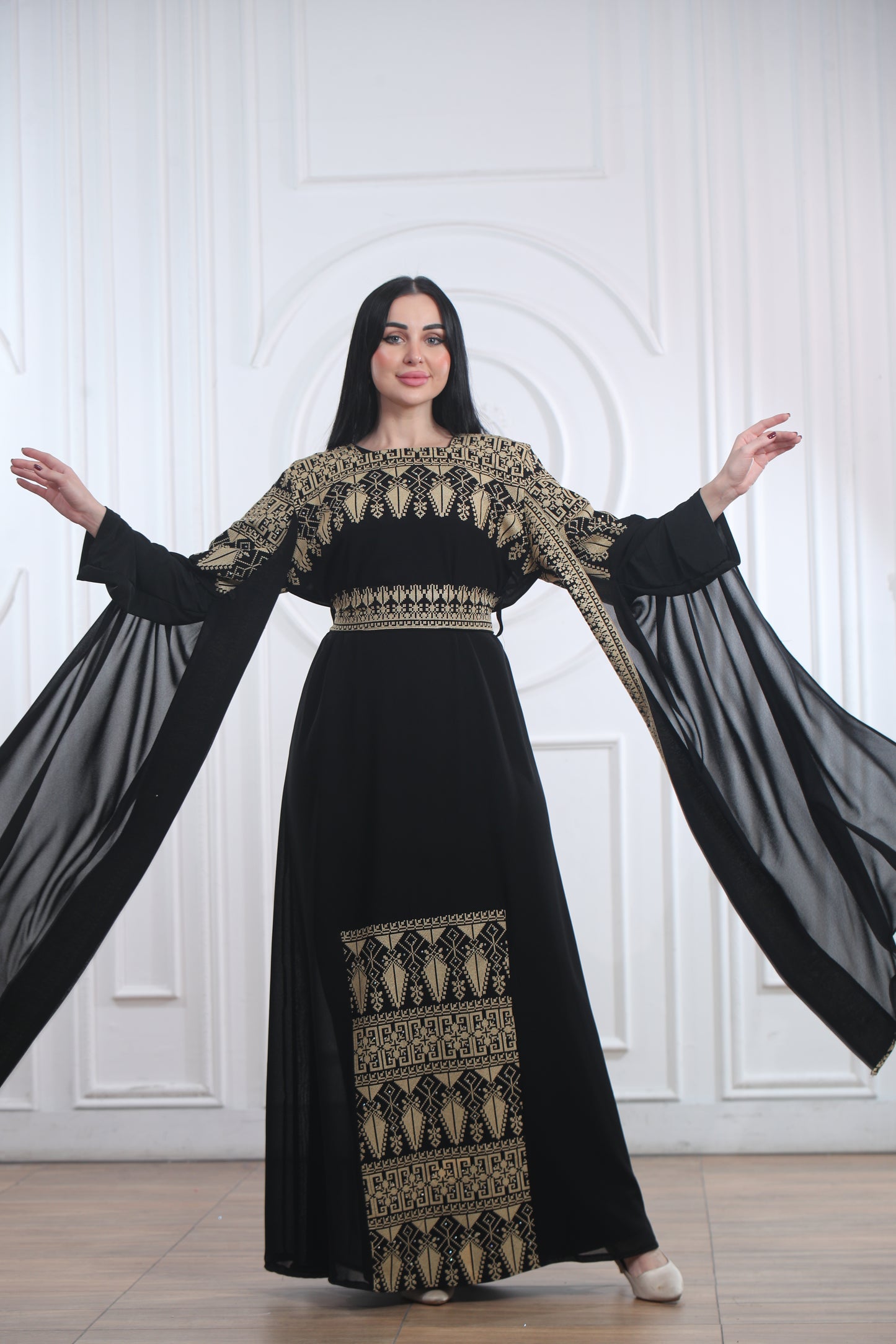 Sultana Thobe - ثوب السلطانة