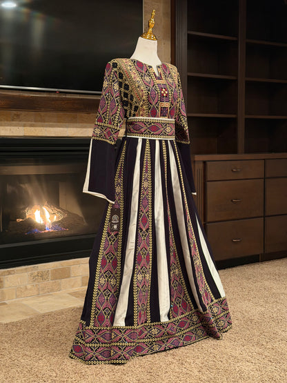 Al Sharkasi Thobe - ثوب الشركسي