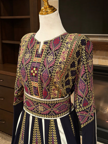 Al Sharkasi Thobe - ثوب الشركسي