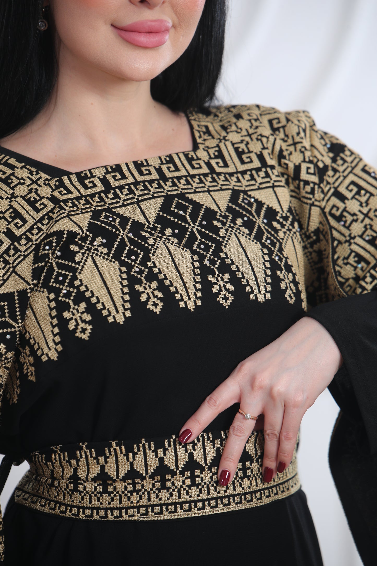 Sultana Thobe - ثوب السلطانة