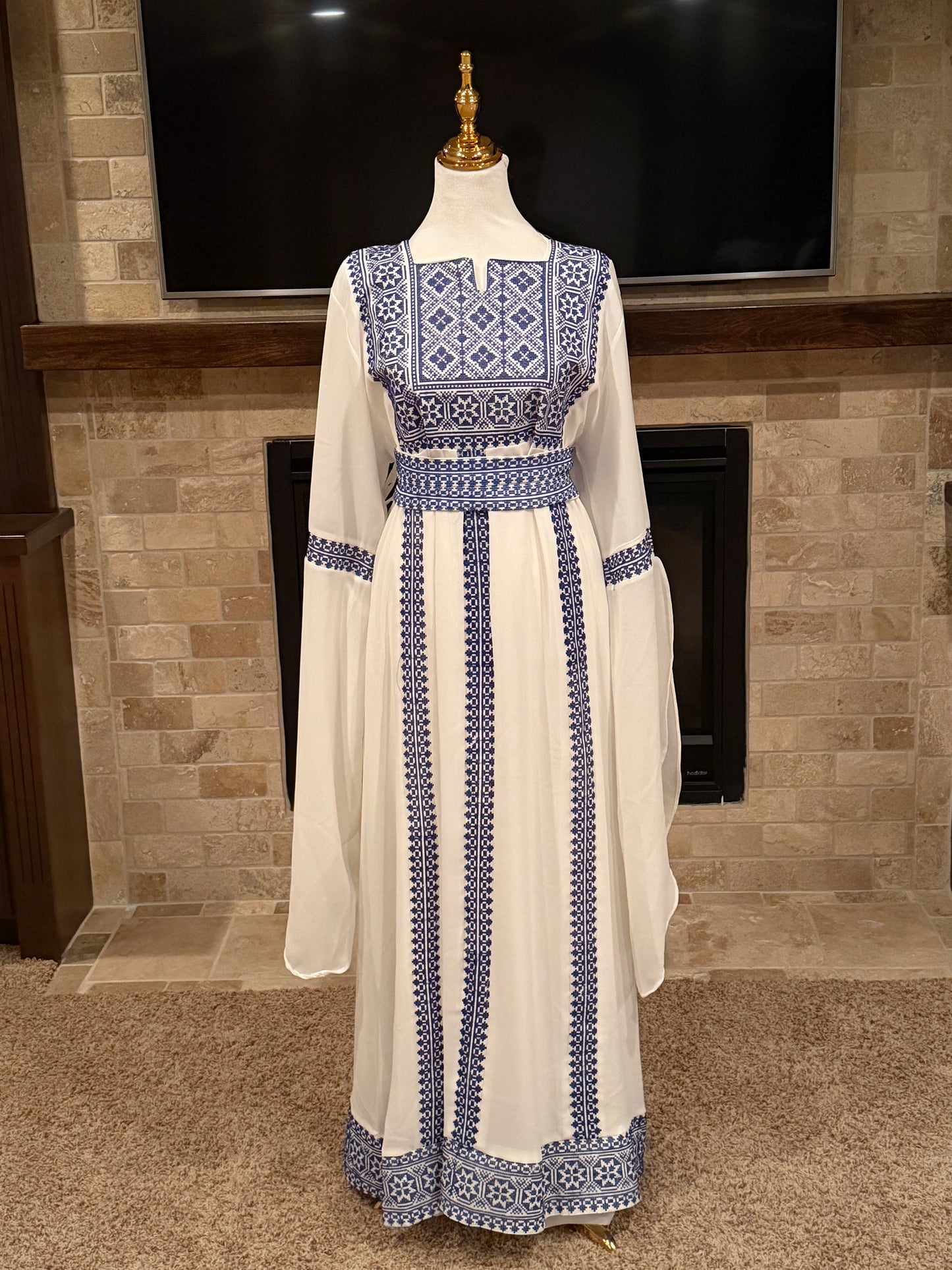 Tulkarm Thobe - ثوب طولكرم