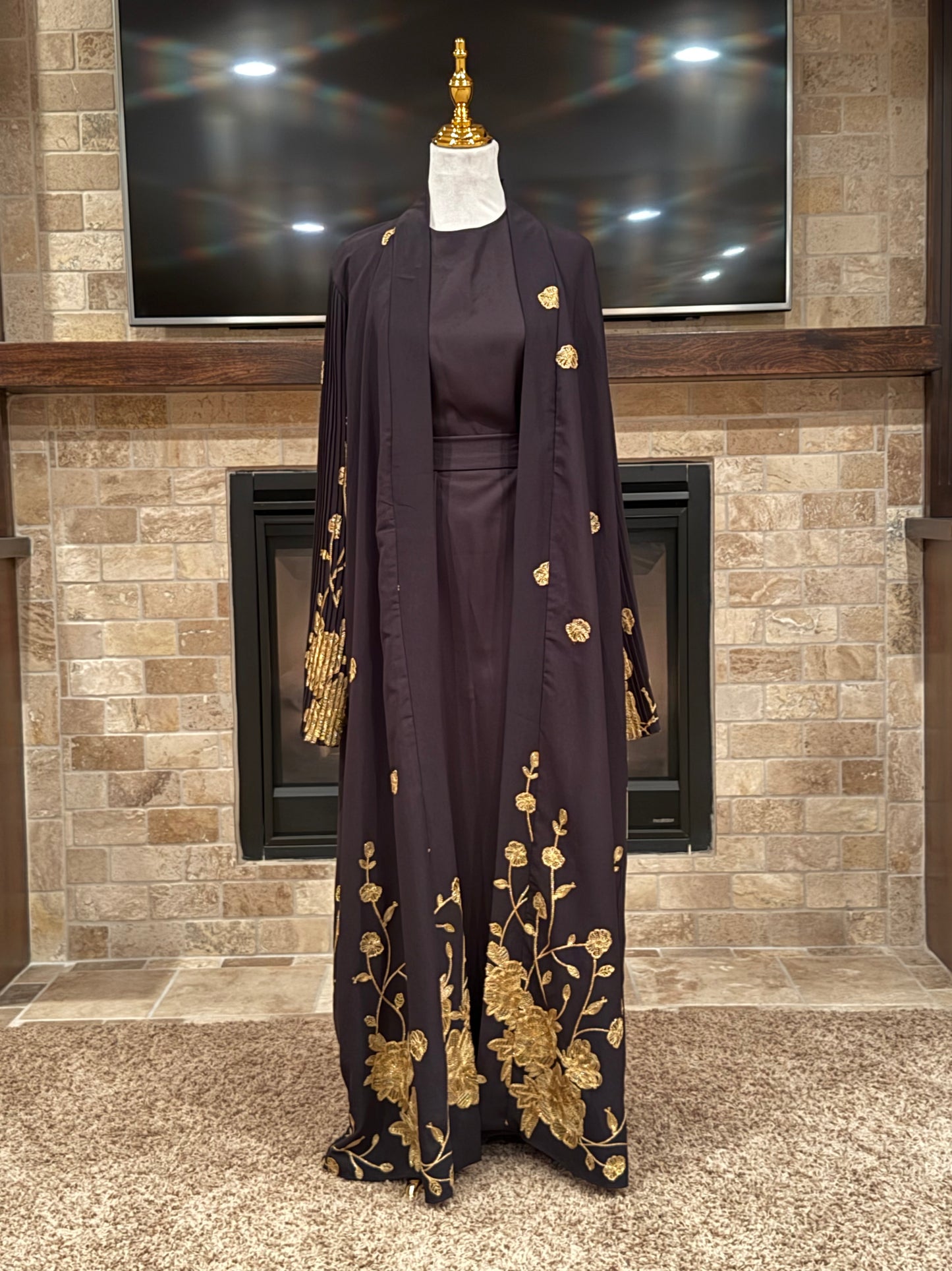 Floral Elegance Two-Piece Abaya