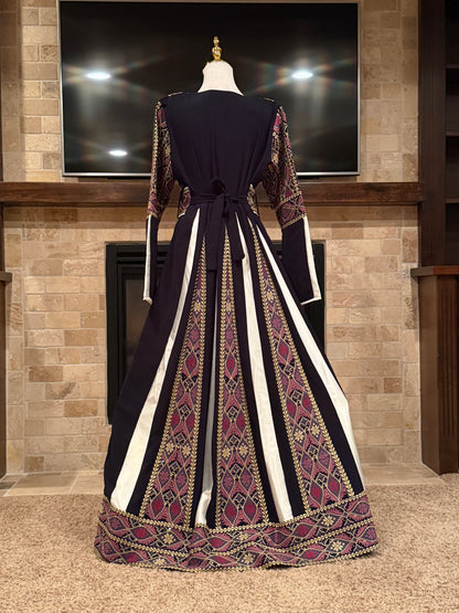 Al Sharkasi Thobe - ثوب الشركسي