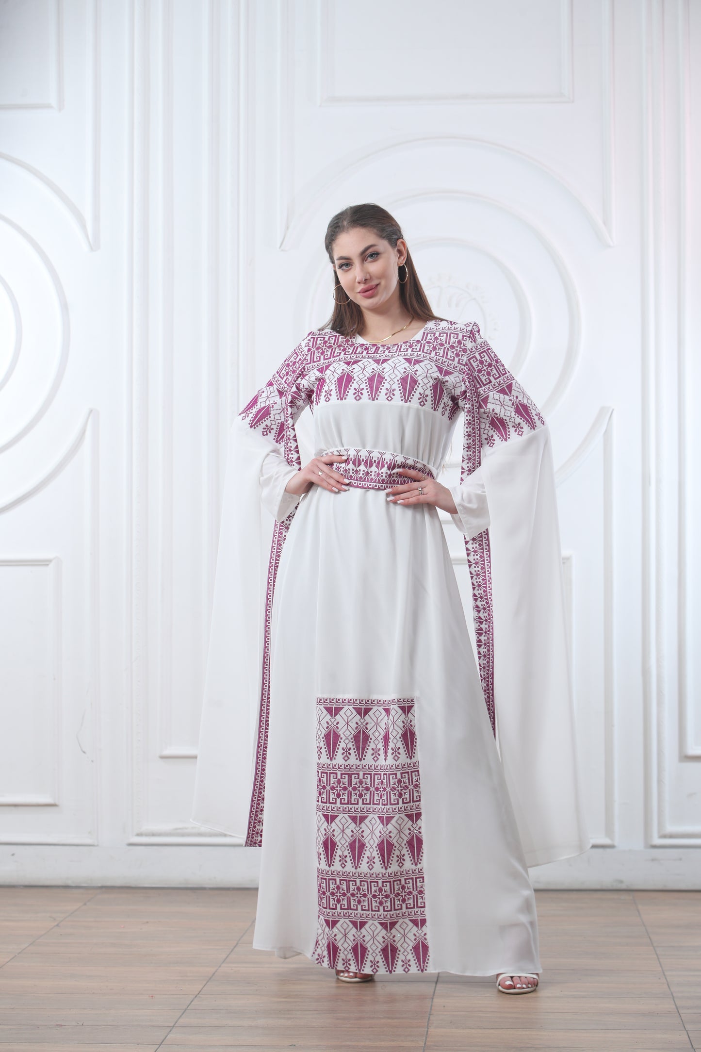 Sultana Thobe - ثوب السلطانة