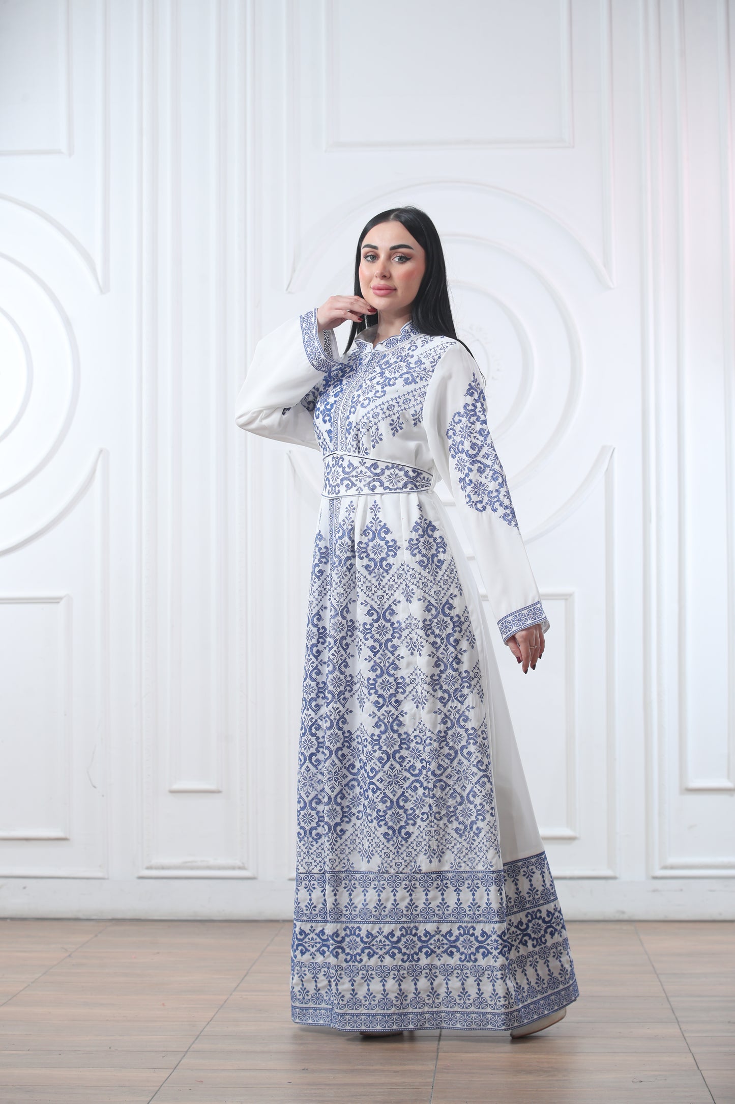 Taj Thobe - ثوب تاج