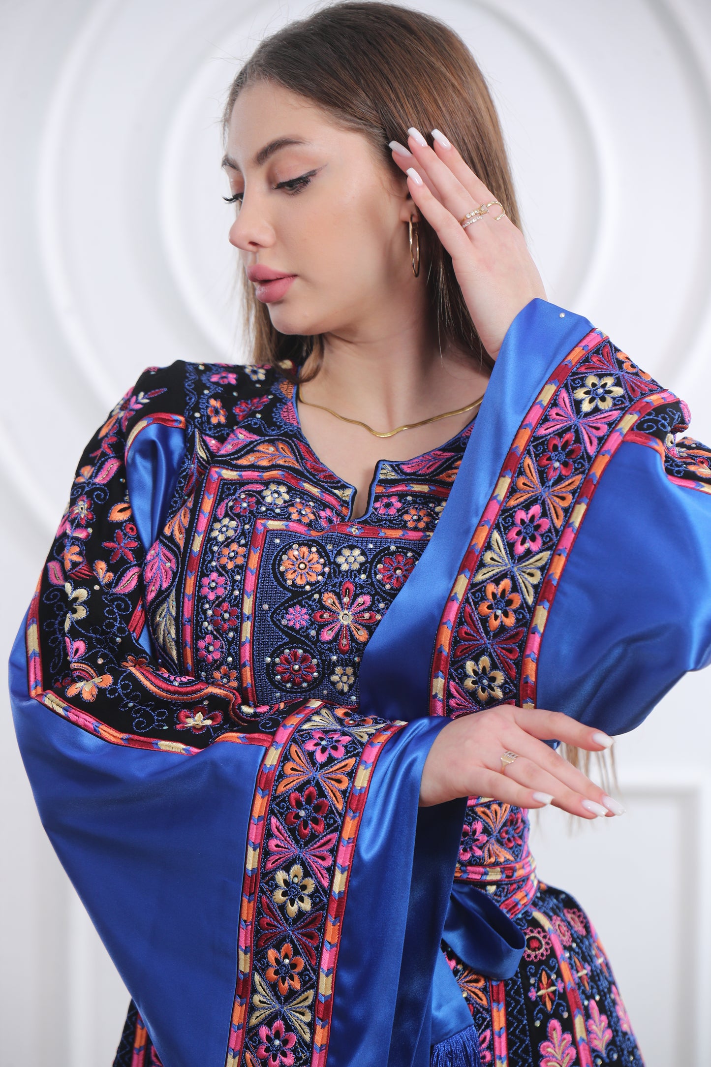 Satin Malaka Thobe - ثوب ملكة