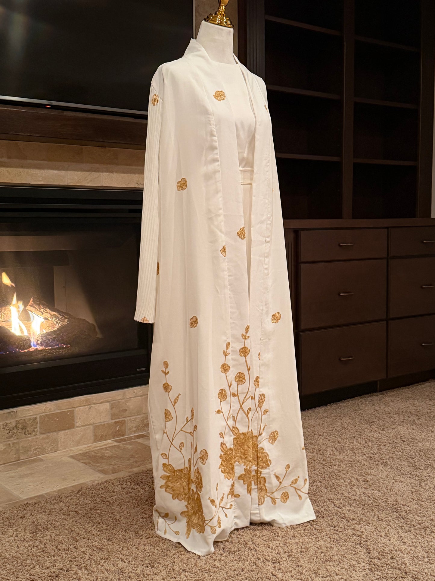 Floral Elegance Two-Piece Abaya