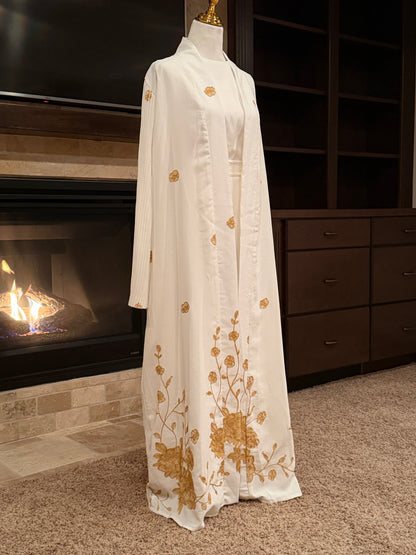 Floral Elegance Two-Piece Abaya