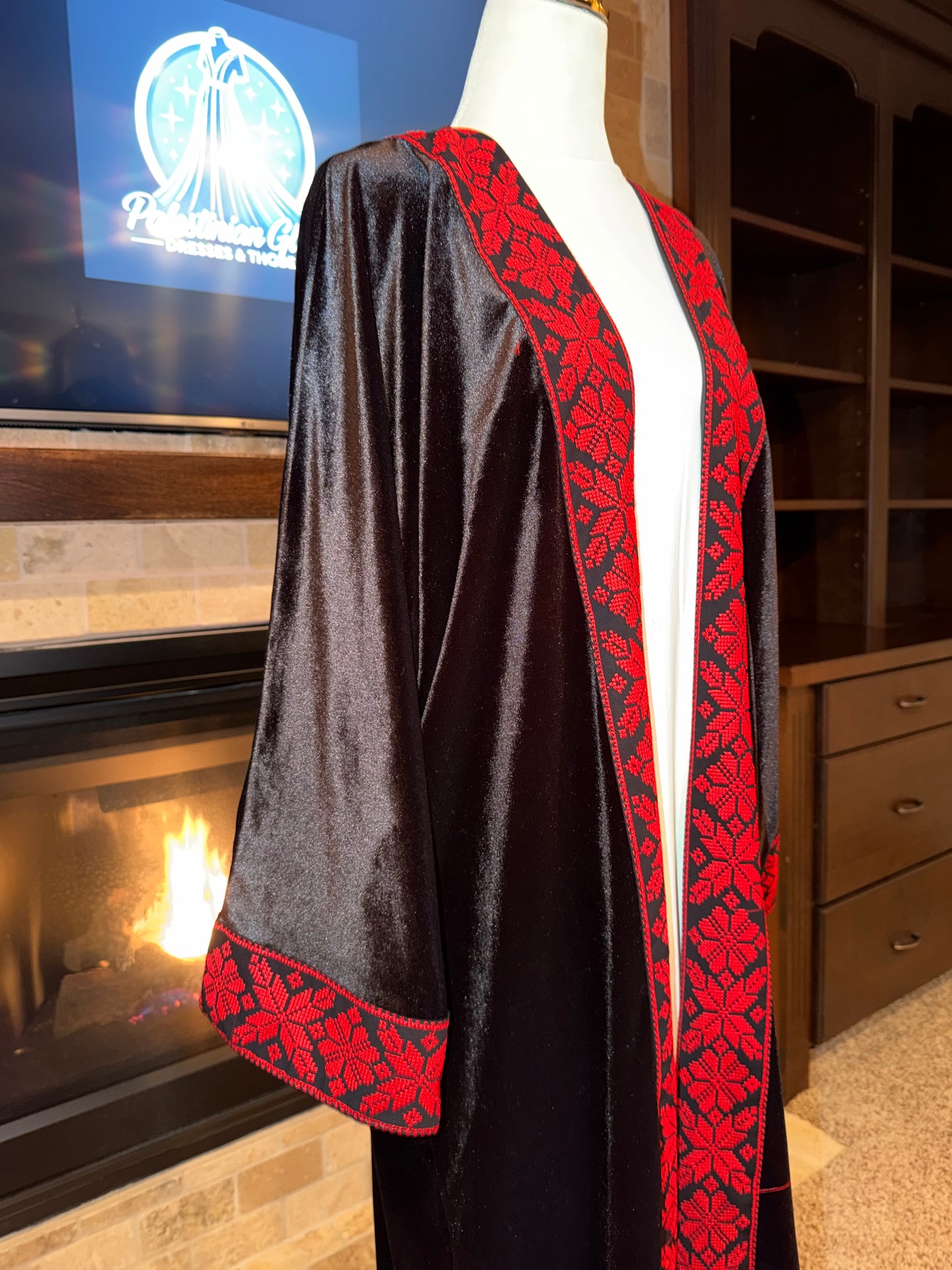 Velvet Black Red Pattern Palestinian Besht