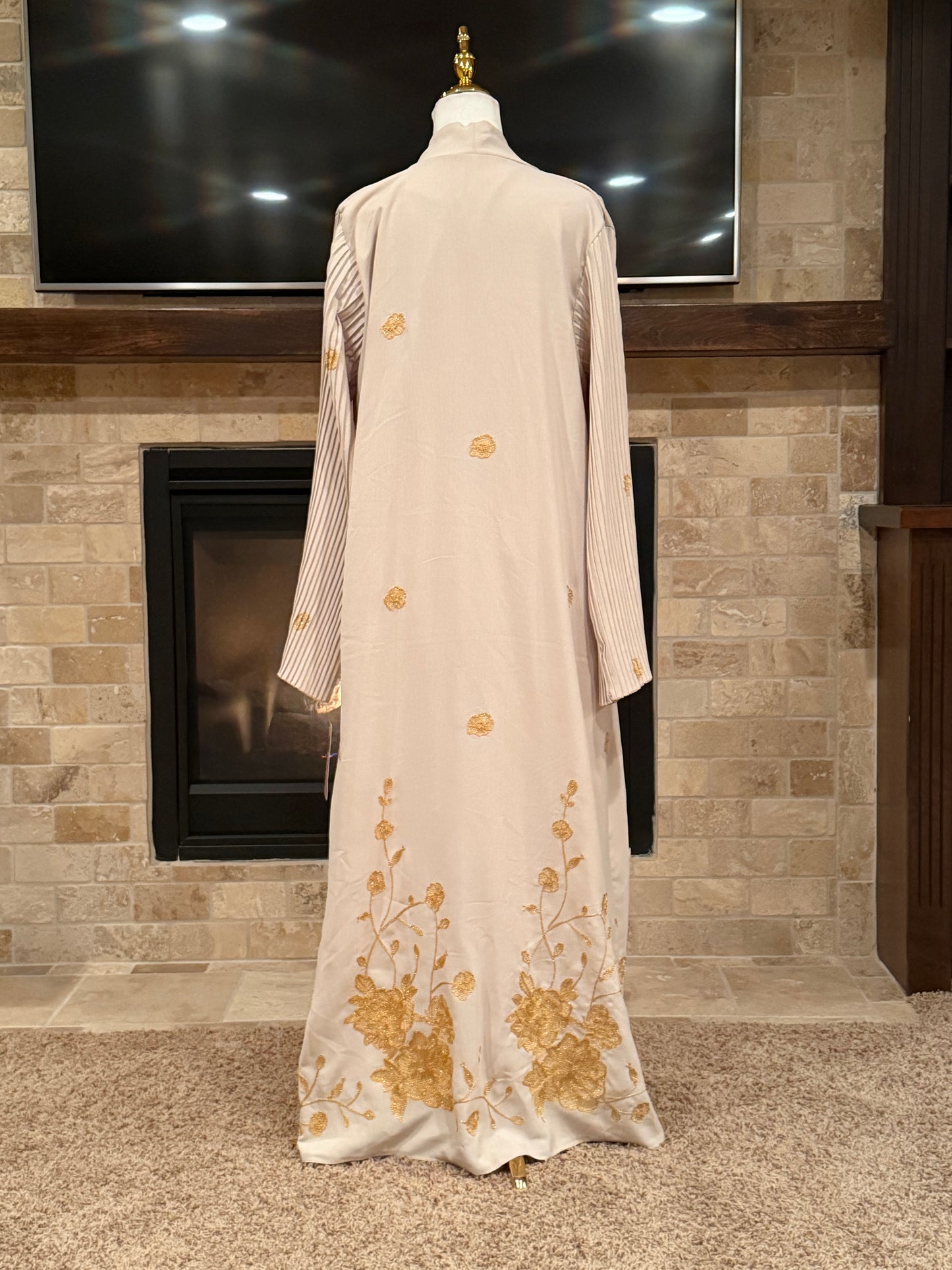 Floral Elegance Two-Piece Abaya