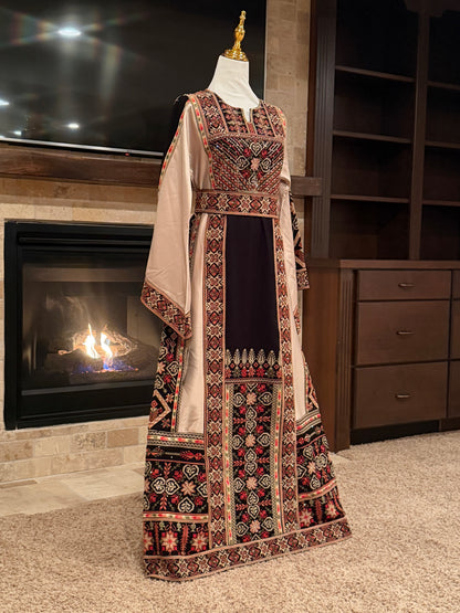 Al Qamar Thobe - ثوب القمر