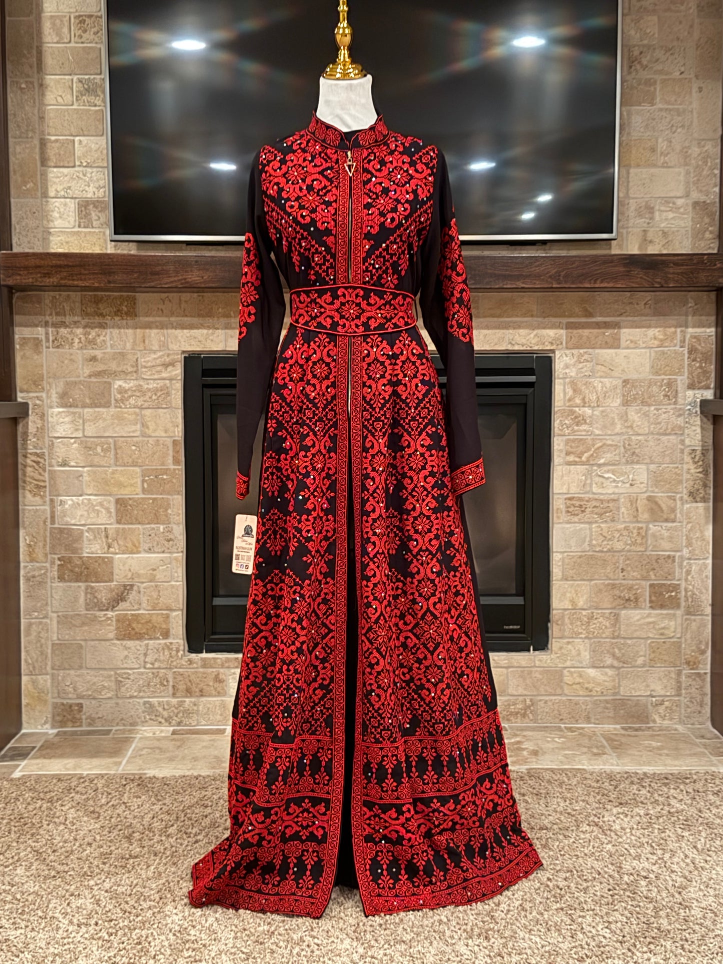 Taj Thobe - ثوب تاج