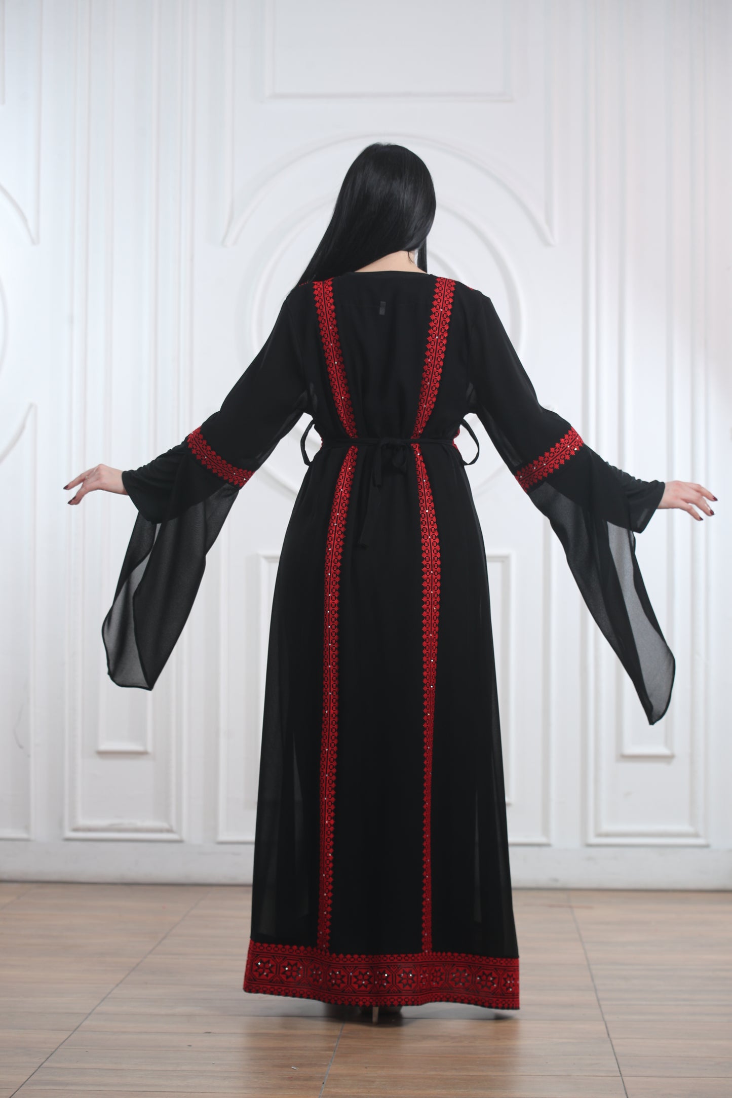 Tulkarm Thobe - ثوب طولكرم